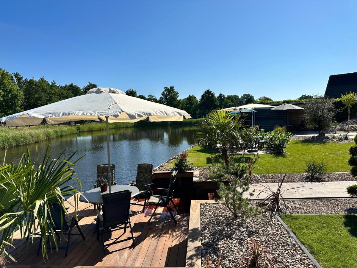 B&B De Wiekeborg Oude Pekela ภายนอก รูปภาพ