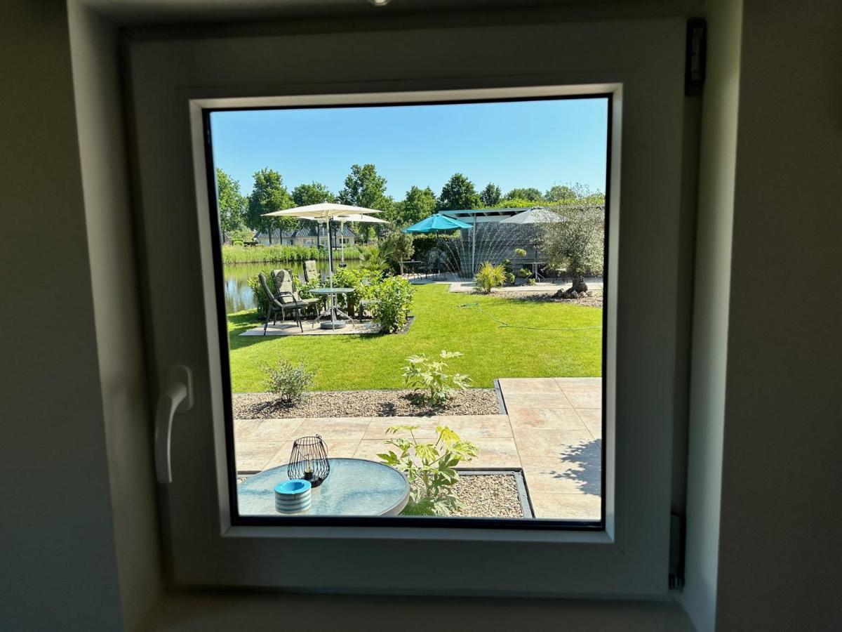 B&B De Wiekeborg Oude Pekela ภายนอก รูปภาพ