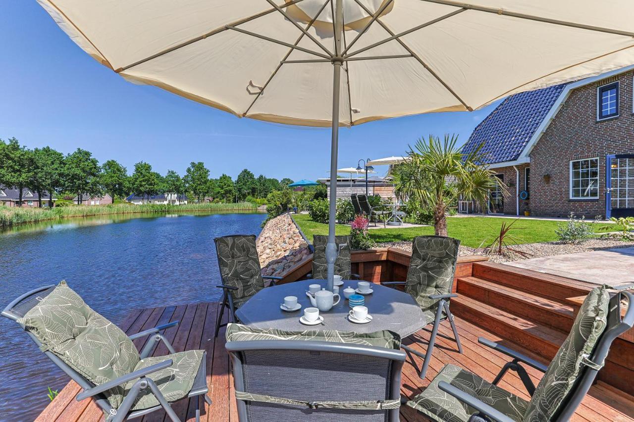 B&B De Wiekeborg Oude Pekela ภายนอก รูปภาพ