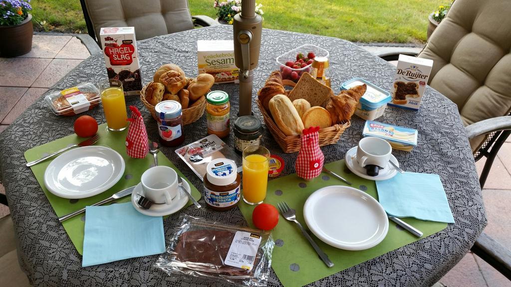 B&B De Wiekeborg Oude Pekela ภายนอก รูปภาพ
